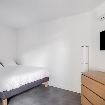 Le Roucas Apartment เลส์โบซ์-เดอ-โพรว็องซ์ ภายนอก รูปภาพ